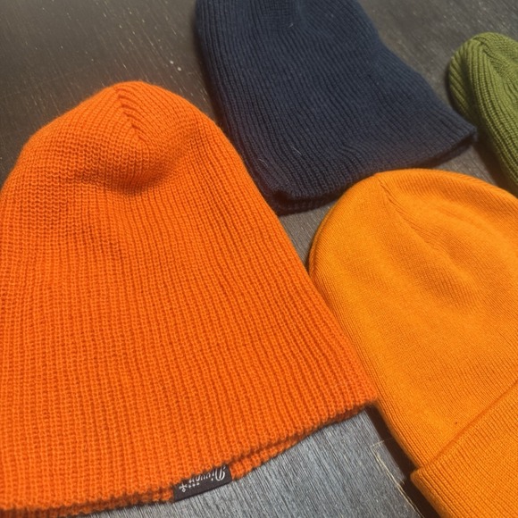 Lot Of 4 Dixxon Winter Stocking Hats Caps Beanies - Orange Green Blue - Picture 6 of 6